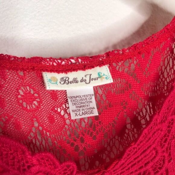 belle Du Jour Lace Crocheted Red Top - Picture 6 of 8